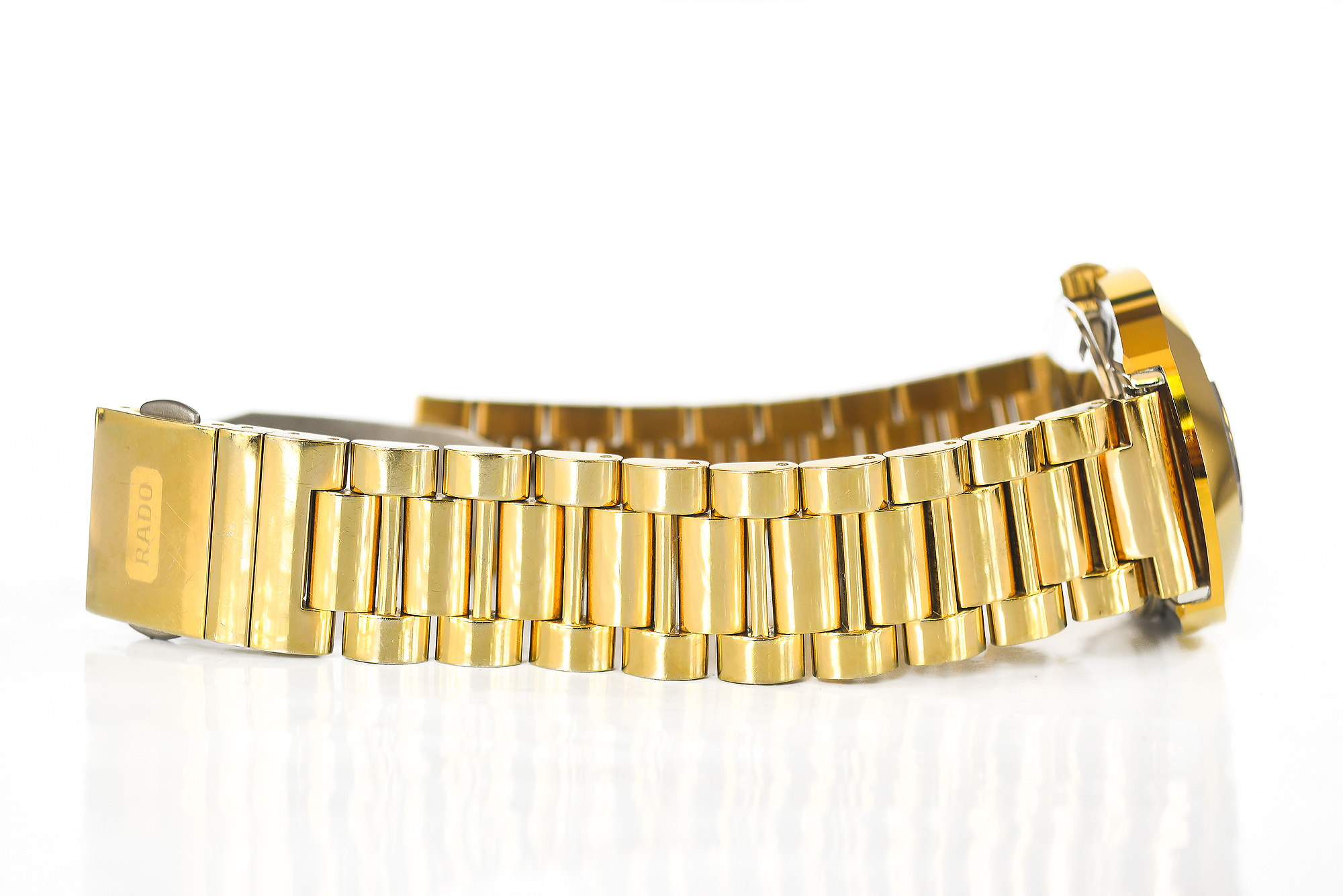 Rado Diastar Jubile เรือนทอง ฝังเพชร 11 เม็ด สายหนา (Sold)