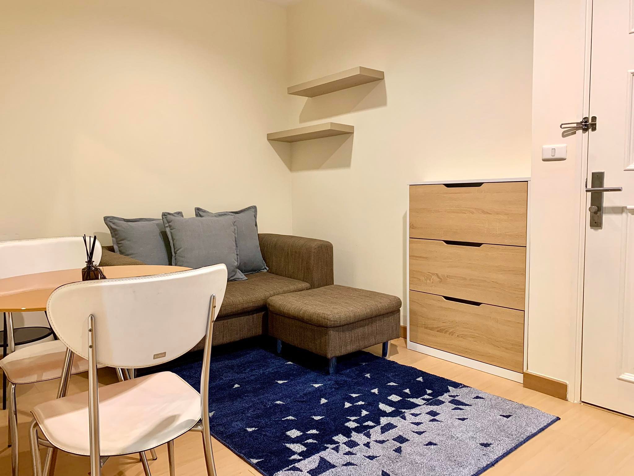 ให้เช่า Life @ Sukhumvit 65 (ไลฟ์ แอท สุขุมวิท 65) 1 ห้องนอน 1 ห้องน้ำ ชั้น 17 ขนาด 32 ตรม เฟอร์นิเจอร์ครบ