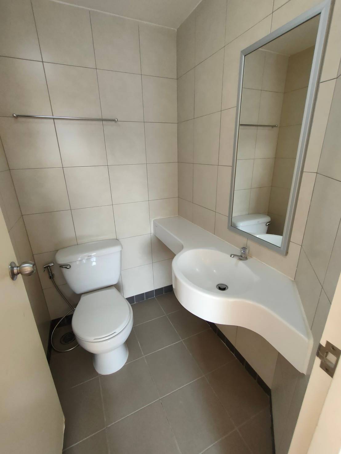 ให้จะเช่าราคาเพียง 5500 บาท คอนโด Lumpini Condo Town Bangkhae (ลุมพินี คอนโดทาวน์ บางแค)