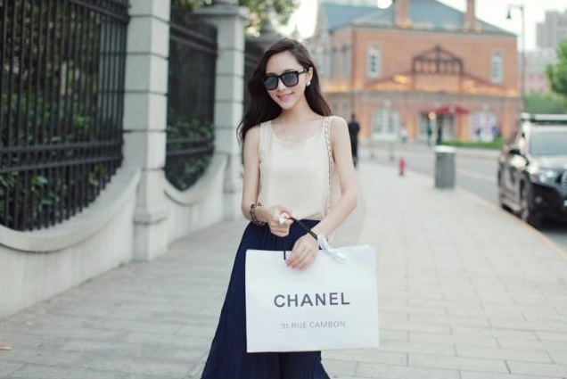 maxi dress - เดรสยาวผ้าชีฟอง แขนกุด สีน้ำเงิน สีเบจ กระโปรงอัดพลีท จั๊มเอว น่ารัก ใส่เที่ยว ทำงาน Asia Street Fashion