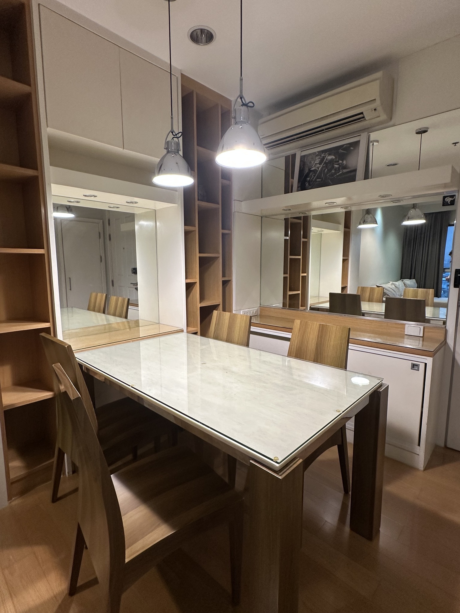 ðĄâĻ āđāļŦāđāđāļāđāļēāļāļāļāđāļ āđāļŪāļāđ āļŠāļēāļāļĢ / Hive Sathorn âĻ