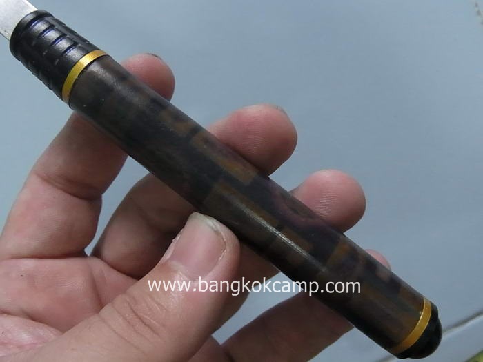 มีดญี่ปุ่น รุ่นเก่า JAPAN ระบบเปิด-ปิด Auto ใหม่เก่าเก็บ..