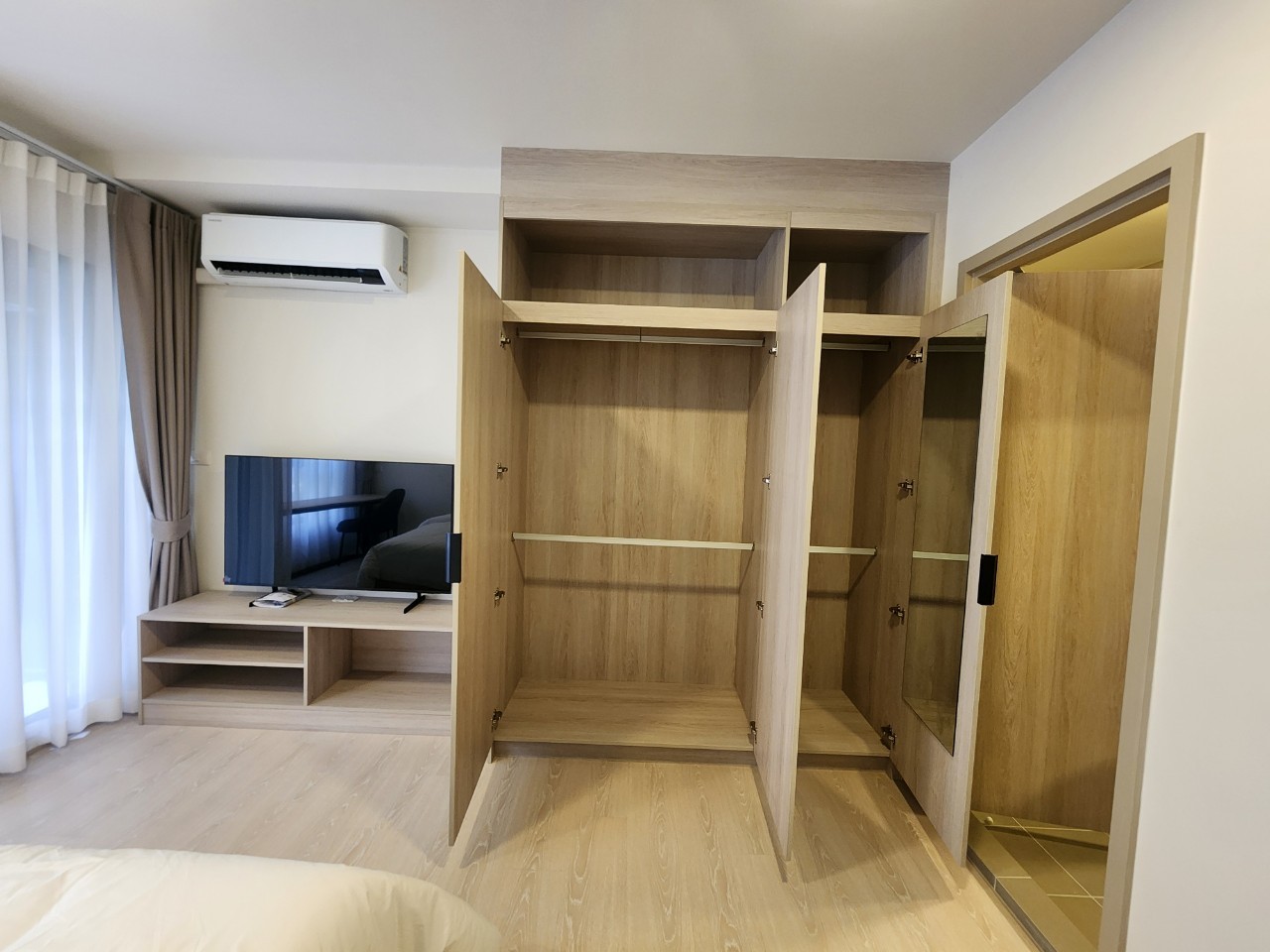 ให้เช่าคอนโด Dcondo Shine Rangsit (ดีคอนโด ชายน์ รังสิต) 🏡✨ดิลสุดพิเศษ สัญญา 1 ปี ได้อยู่ฟรี 2 เดือน