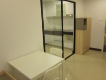 คอนโด Supalai Premier Asoke (ถนน เพชรบุรี)ให้เช่า ราคา 22,000 / ต่อเดือน ใหม่เอี่ยมพร้อมเข้าอยู่ ห้องสตูดิโอ และมีห้องครัวแยก ขนาด 39 ตร.ม.