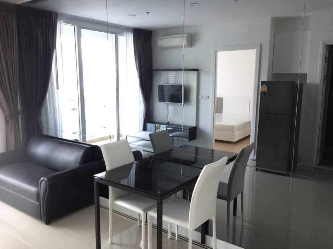 ✨ ให้เช่าคอนโด TC Green พระราม 9 | ห้องสวย เฟอร์ครบ พร้อมเข้าอยู่! 📍 ทำเลดี ติดถนนพระราม 9 ใกล้ MRT พระราม 9 เพียง 800 ม.