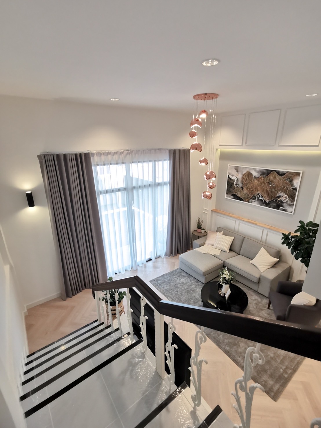 ขายทาวน์เฮ้าส์ ใจกลางสุขุมวิท (สุขุมวิท 89/1) บ้านสวยตกแต่งพร้อม ขายราคา 14.9 ล้าน ทาวน์เฮ้าส์ ขนาด 27 ตรวา.