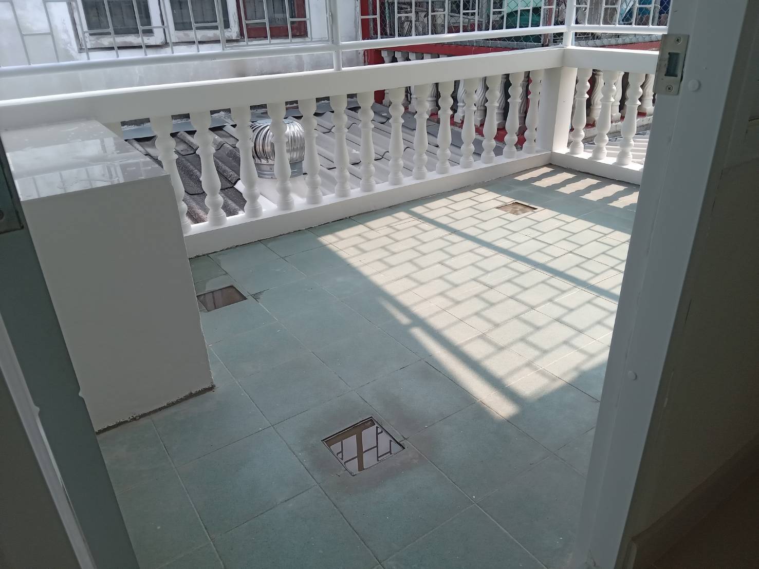 ขายทาวน์เฮ้าส์ 2 ชั้น ปรับปรุงรีโนเวทใหม่ทั้งหลัง หมู่บ้านรินทร์ทอง ลำลูกกา คลอง 2