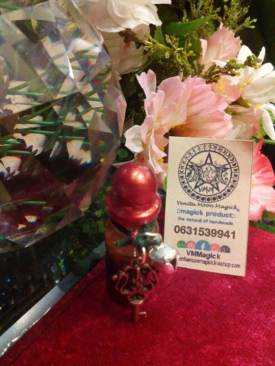 ขวดกุญแจสู่ฝัน Key for Love Charm