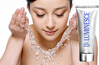 Luminesce Youth Restoring Cleanser ลูมิเนสส์ ยูธ รีสโตริ่ง เคล็นเซอร์ เจลล้างหน้าลูมิเนสส์