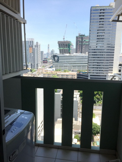 ให้เช่า Lumpini Place Rama 9 - Ratchada ลุมพินี เพลส พระราม 9 แบบ 1 ห้องนอน 1 ห้องน้ำ 1 ห้องครัว ค่าเช่า 18,000 บาท/เดือน