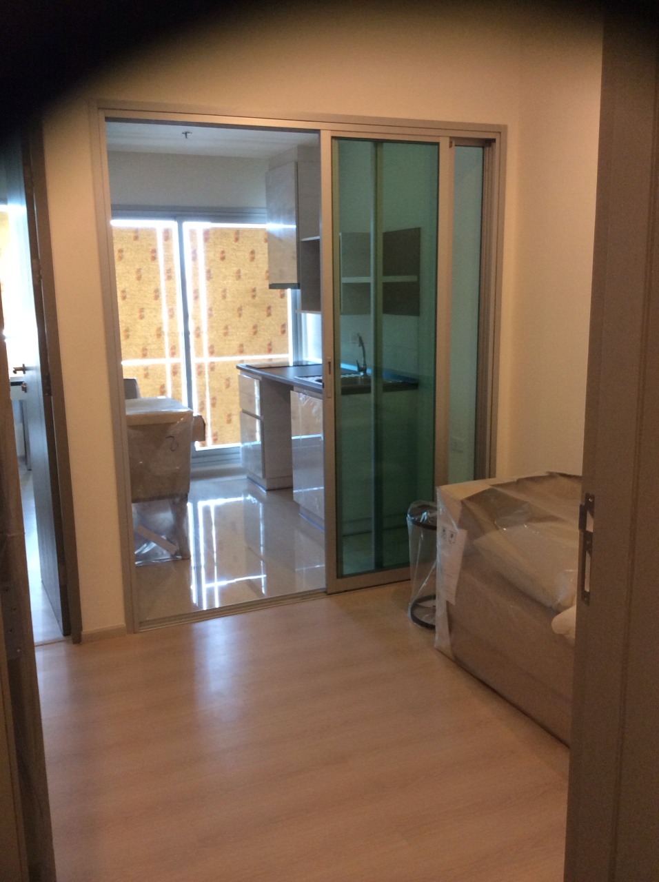 Life @ Ratchada-Huaikwang (คอนโดไลฟ์ รัชดา-ห้วยขวาง ) ให้เช่า ราคา 18,000 ต่อเดือน