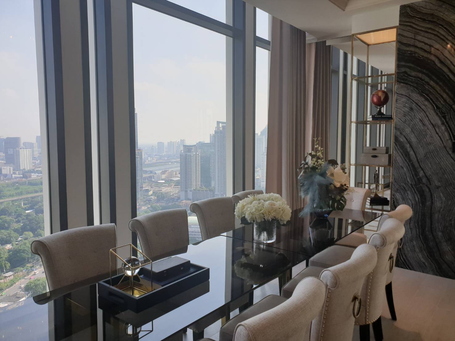 ให้เช่าคอนโด Life One Wireless (ไลฟ์ วัน ไวร์เลส) 1 ห้องนอน 1 ห้องน้ำ ขนาด 24 ตรม