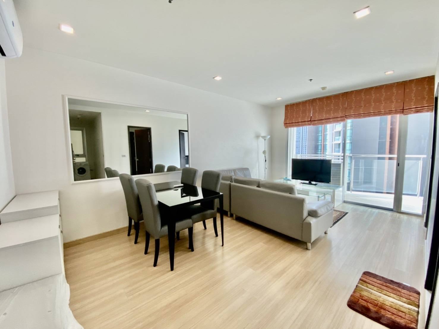 ขาย / ให้เช่าคอนโด Skywalk (สกายวอล์ค พระโขนง) ✨ วิว BTS เข้าเมือง สวยมาก! แต่งครบ พร้อมอยู่ ชั้นสูง โล่งโปร่ง อยู่สบาย