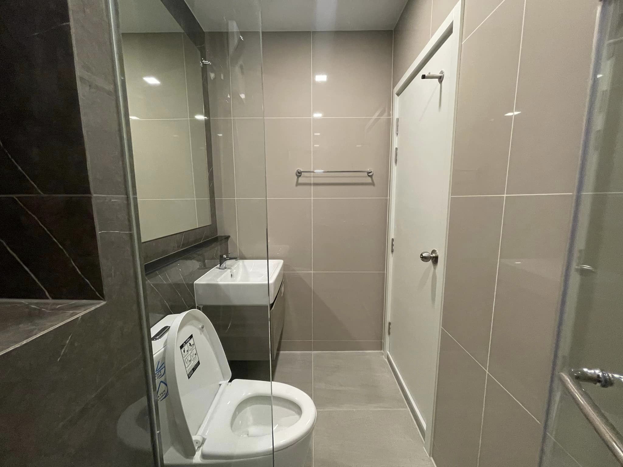 ให้เช่าคอนโด The Tree Pattanakarn-Ekkamai : เดอะ ทรี พัฒนาการ-เอกมัย 1 ห้องนอน 1 ห้องน้ำ ชั้น 9 ห้องขนาด 26 ตรม.เฟอร์ครบพร้อมเข้าอยู่