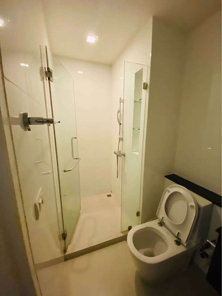 ให้เช่าคอนโด The Coast Bangkok (เดอะ โคสต์ บางกอก) ตึก A ชั้น 17 วิวสวย ลมดี ติด BTS บางนา เดินเพียง 2 นาทีถึงสถานี สะดวกทั้งเดินทางและใช้ชีวิตในเมือง!