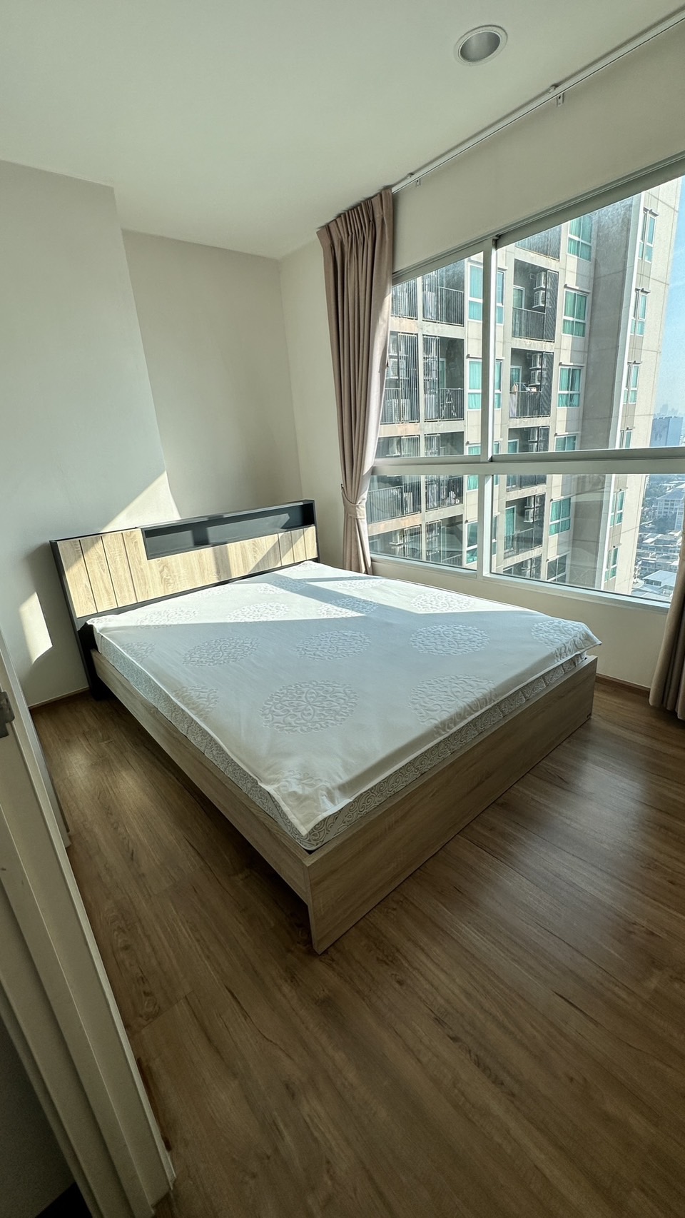 ให้เช่าคอนโด ราคา 12,000 บาท / เดือน Condo For Rent ฟิวส์ จันทน์-สาทร (Fuse Chan-Sathorn) จันทน์ 18/1 ทุ่งวัดดอน สาทร ห้องริม ประตูไม่ชนกับใคร