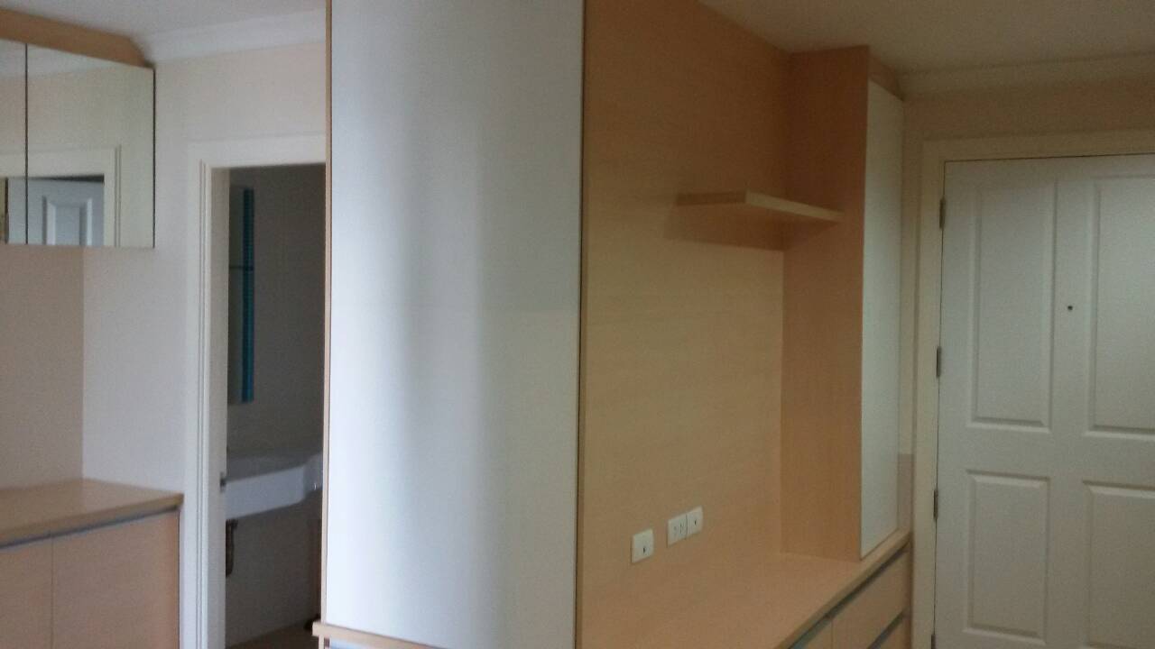 ขายด่วนๆๆๆๆ คอนโดลุมพินี พาร์ค พระราม 9 - รัชดา (Lumpini Park Rama 9) ขายราคา 3,000,000 ล้านถ้วนขายถูกกว่าราคาประมาณ ( ฟรีค่าโอน ราคานี้งดต่อรอง )