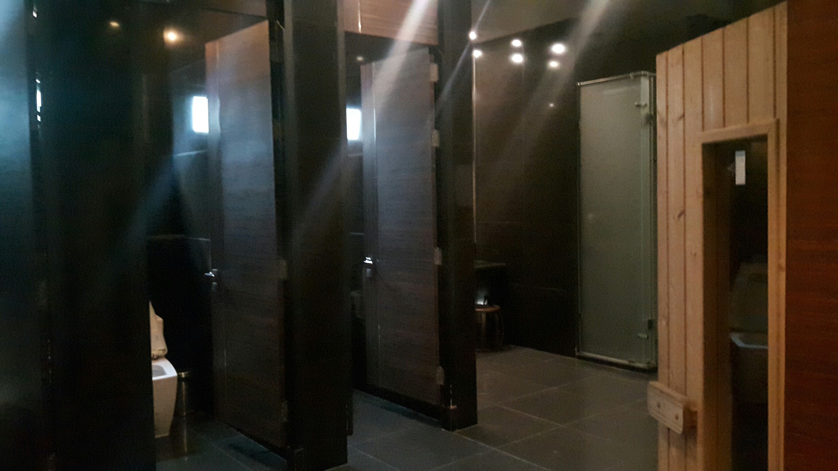 รหัสทรัพย์ 29713 ให้เช่าคอนโด ดิ แอดเดรส สาทร THE ADDRESS SATHORN ห้อง 3 ห้องนอน 3 ห้องน้ำ ชั้น39 พื้นที่ 133 ตรม.วิวตึกมหานคร ราคาเช่า 150,000 บาทต่อเดือน