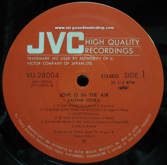 Salena Jones - Love is in The Air