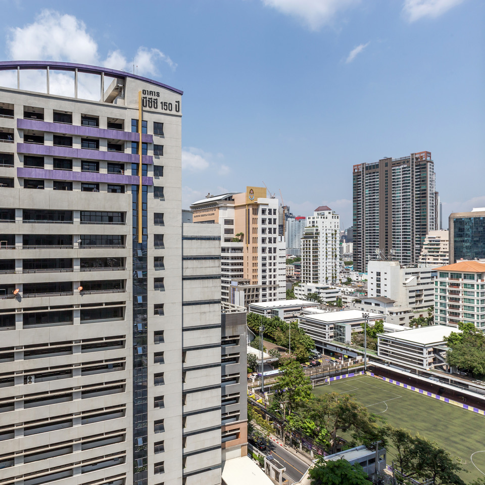 ให้เช่าคอนโด The Diplomat Sathorn (เดอะ ดิโพลแมท สาธร) 1 ห้องนอน 1 ห้องน้ำ ขนาด 45 ตรม