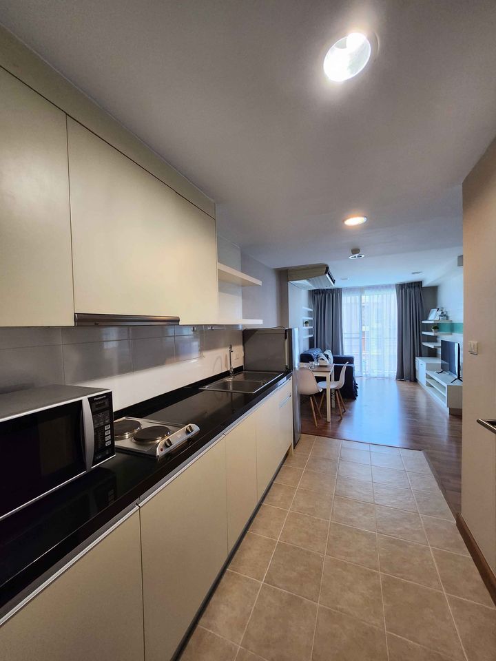 ให้เช่า The Aree Condominium (ดิ อารีย์ คอนโดเนียม) อารีย์ ซอย 4 *350 เมตรจากสถานีรถไฟฟ้าอารีย์* ชั้น 6 ขนาดห้อง 45 ตรม. 1 ห้องนอน