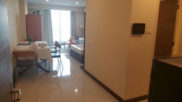 ขาย ศุภาลัย พรีม่ารีว่า พระราม 3 ราคา 3.4 ล้าน ค่าโอนคนละครึ่ง พื้นที่ 43 ทิศใต้ ชั้น 26 RIVER VIEW วิวสวย