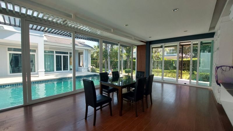 ขาย / ให้เช่าบ้านแต่งครบราคา 295,000บาท ต่อเดือน ขาย 35.9 ล้านบาท Perfect Masterpiece Rama 9 : เพอร์เฟค มาสเตอร์พีซ พระราม9 (พัฒนาการ 63)