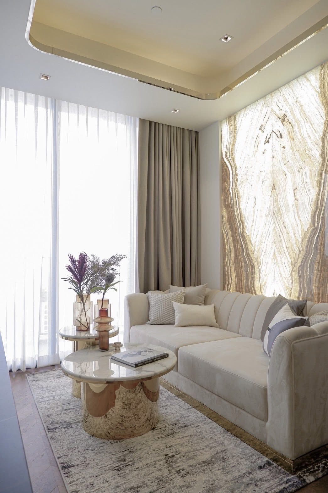 ให้เช่าคอนโด ทเวนตี้เอท ชิดลม / For Rent 28 Chidlom (English below)