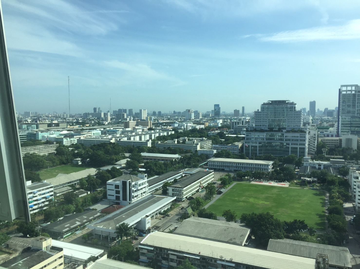 ขายคอนโดThe Address Phayathai (ดิ แอดเดรส พญาไท) ห้อง 2 ห้องนอน 1ห้องน้ำ พื้นที่ 61ตร.ม. ทิศใต้ ชั้น 22 ขายราคา 12.5 ล้าน ค่าโอนคนละครึ่ง