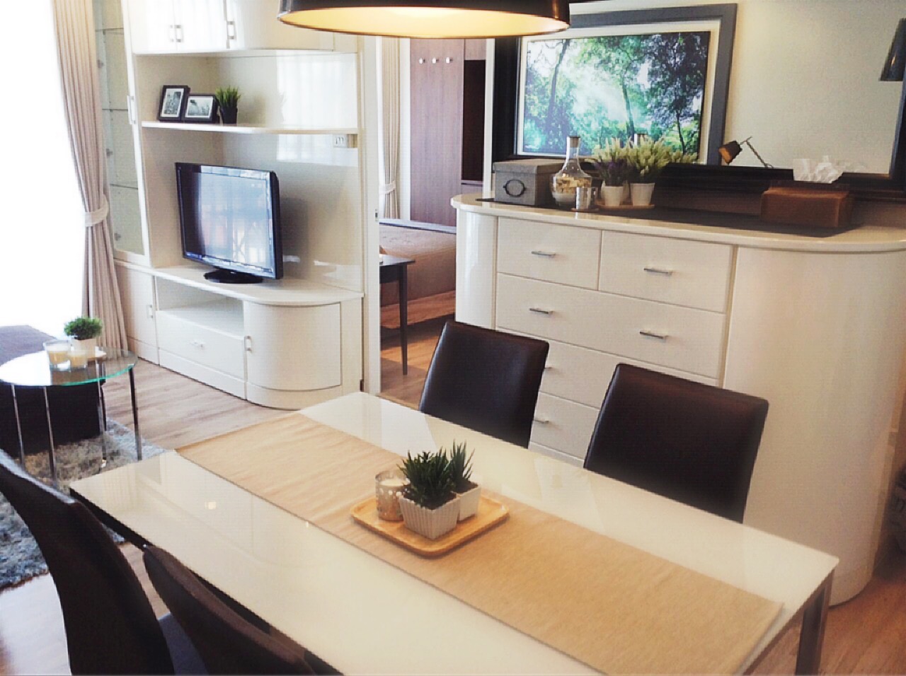 ขาย / เช่า คอนโด Sukhumvit Plus (สุขุมวิท พลัส) 1 ห้องนอน 1 ห้องน้ำ ตึก A ชั้น 12 ห้องเลขที่ 114 พื้นที่ 44 ตรม