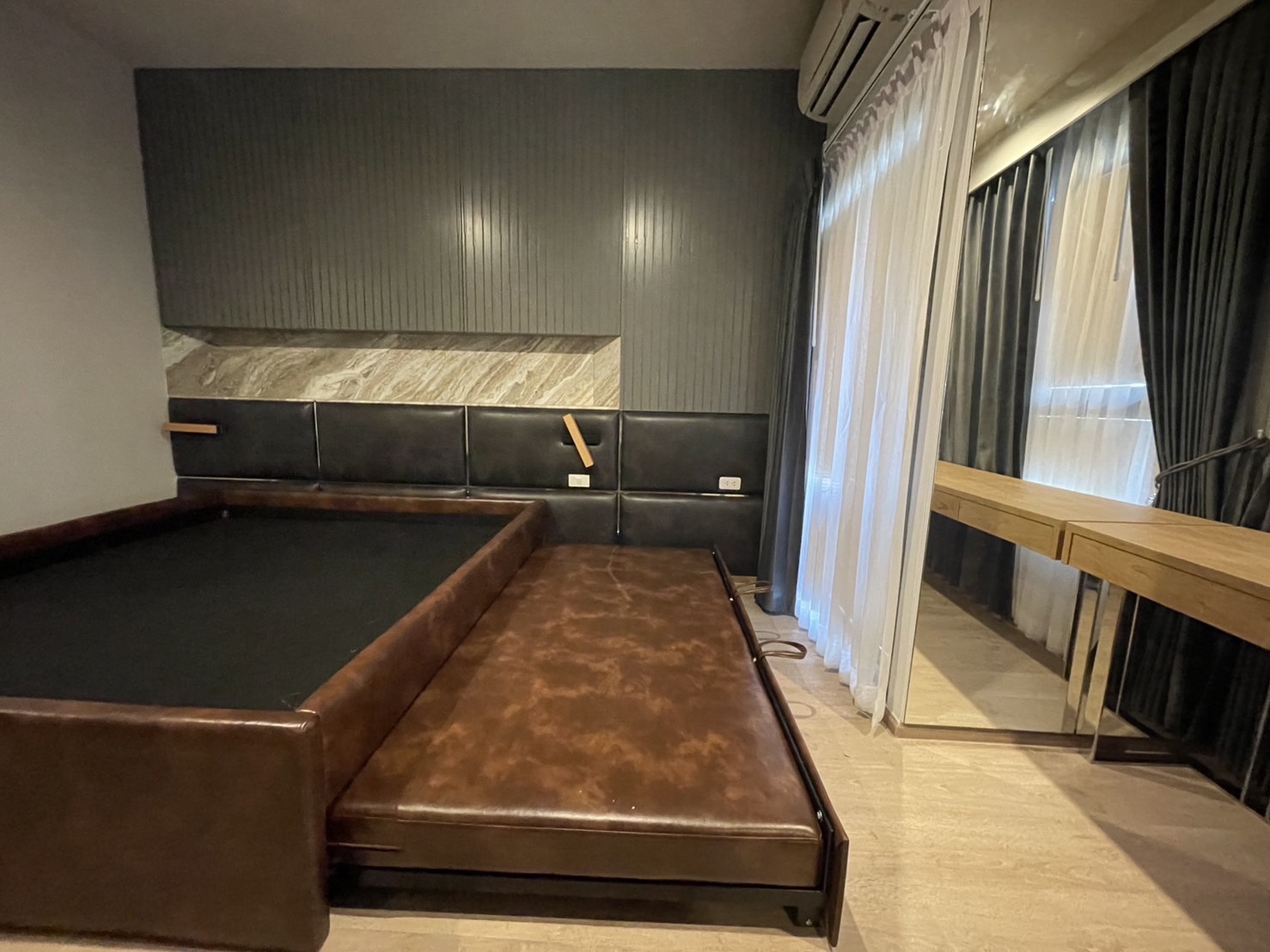 ให้เช่าคอนโด IDEO Rama 9 - Asoke (ไอดีโอ พระราม 9 - อโศก) ให้เช่า ห้องสตูดิโอสวย พร้อมอยู่ ใจกลางพระราม 9 ใกล้ MRT พระราม 9 / เซ็นทรัลพระราม 9 / รพ.พระราม 9