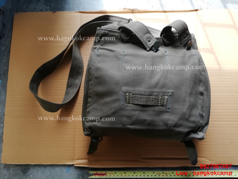 กระเป๋าทหารเชคโก กระเป๋าสะพาย ผ้าแคนวาส ของใหม่เก่าเก็บ สมบูรณ์ พร้อมใช้