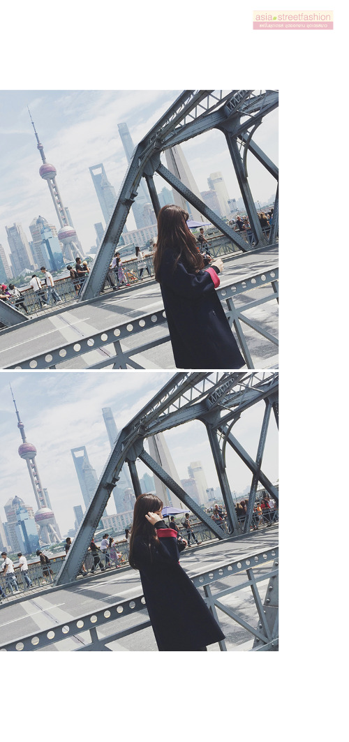 เสื้อโค้ททรงเก๋ ผ้าวูทรงแข็งเนื้อดี บุซับในกันลม แต่งพับแขนสีแดง ชายรุ่ย งานเก๋มาก พร้อมส่ง สีเทา