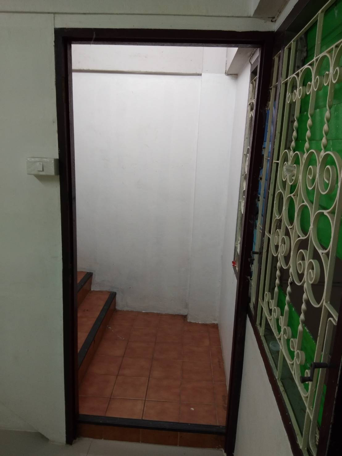 ให้เช่า ตึกแถว 1 ห้อง อยู่ตลาดใหม่ดอนเมือง 4 ชั้น + ชั้นลอย