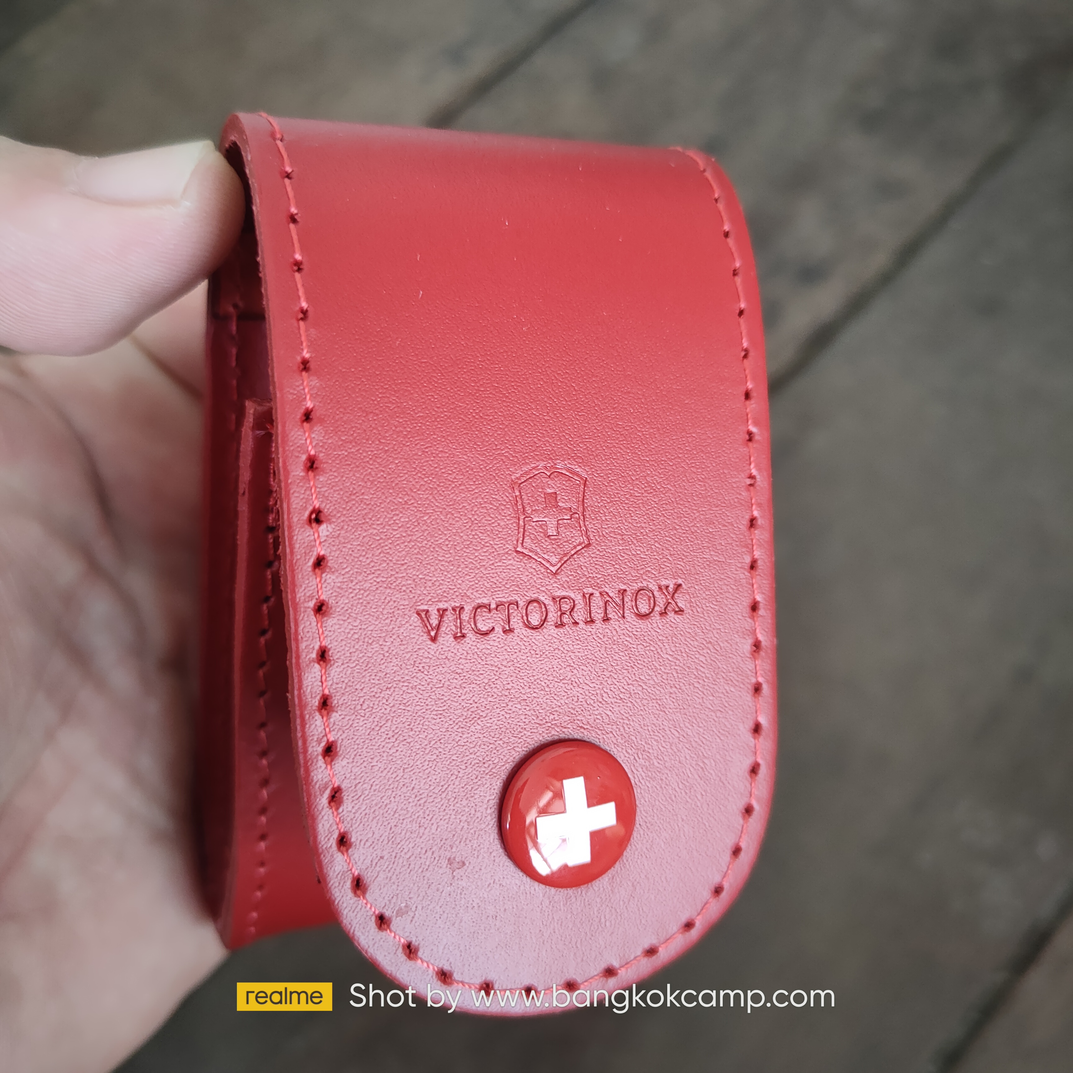 ซองหนังแท้ ใส่ Victorinox รุ่น SwissChamp (4.0521.1) Made in Switzerland ของใหม่ ของแท้
