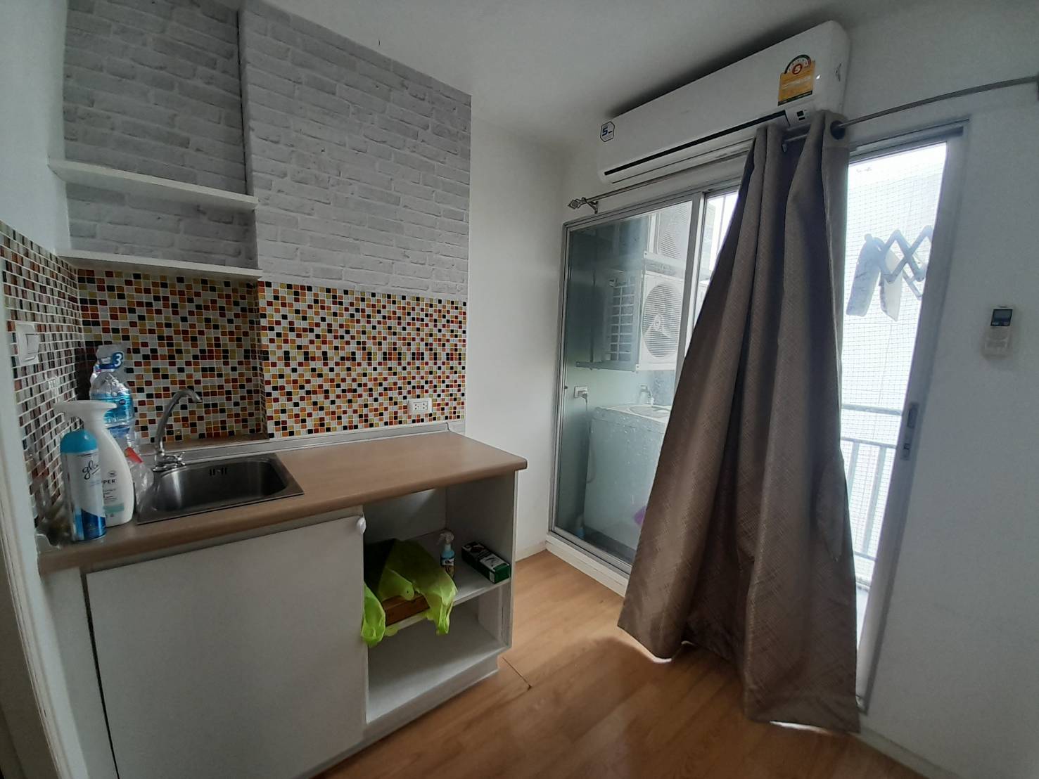 ขายคอนโด lumpini ville onnut - phatthanakan ลุมพินี วิลล์ อ่อนนุช-พัฒนาการ 1 ห้องนอน 1 ห้องน้ำ ตึก A ขนาด 22.66 ตาราง