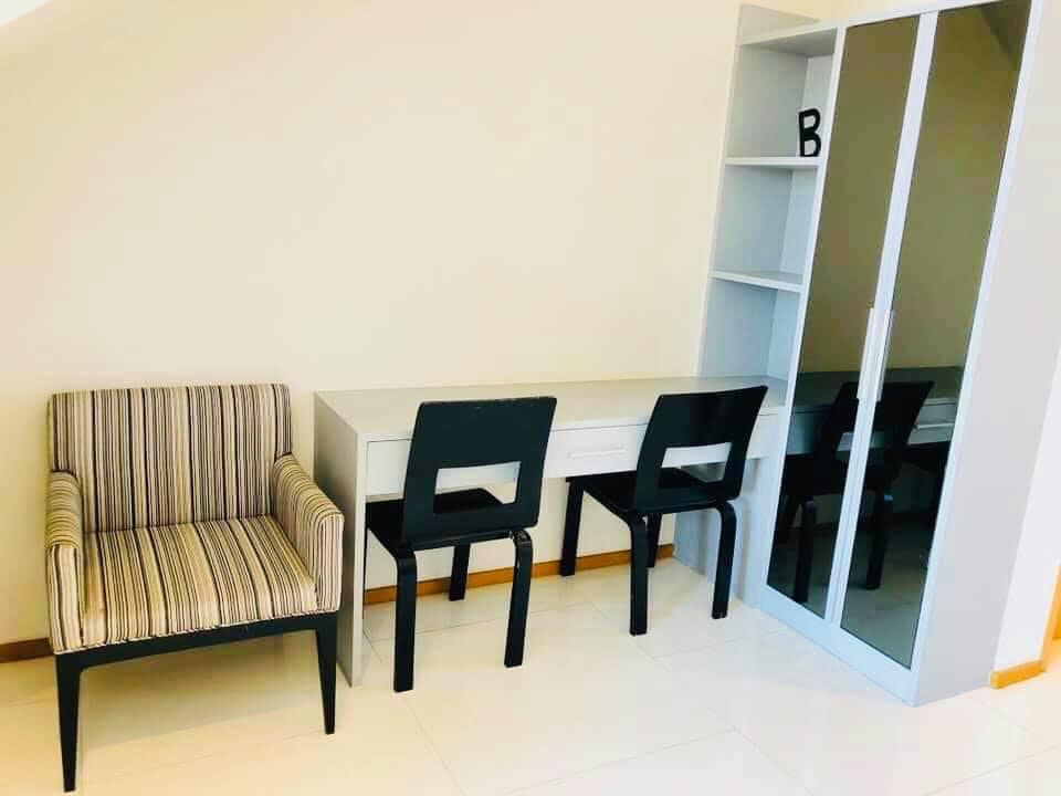 ให้เช่าคอนโด The Emporio Place (ดิ เอ็มโพริโอ เพลส) 1ห้องนอน 1 ห้องน้ำ ( Duplex ) ขนาด 73 ตรม