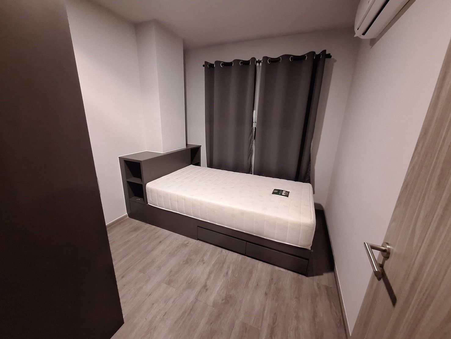 🌟 ให้เช่าคอนโด Monte Rama 9 (มอนเต้ พระราม 9) 🌟 🚆 ใกล้รถไฟฟ้าสายสีส้ม สถานีรามคำแหง 12 เพียง 200 เมตร