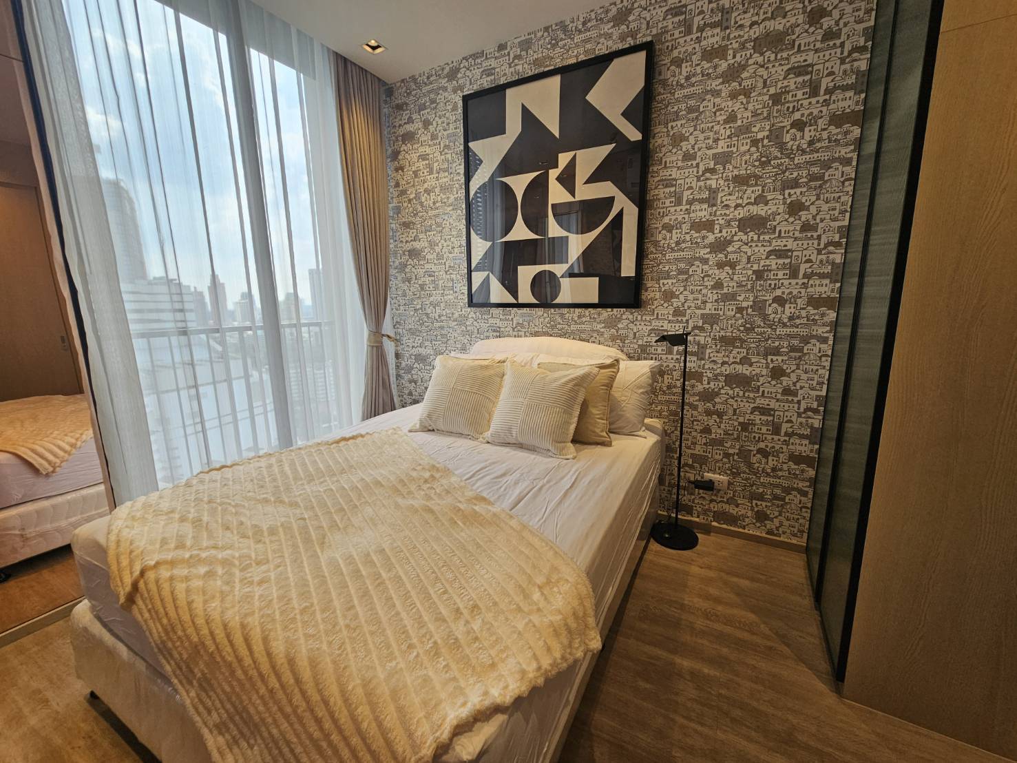 ให้เช่าคอนโด Noble State 39 : โนเบิล สเตท 39 1 ห้องนอน 1 ห้องน้ำ ขนาด 30 ตรม ชั้น 19 ห้อง 117 ห้องแต่งครบพร้อมเข้าอยู่