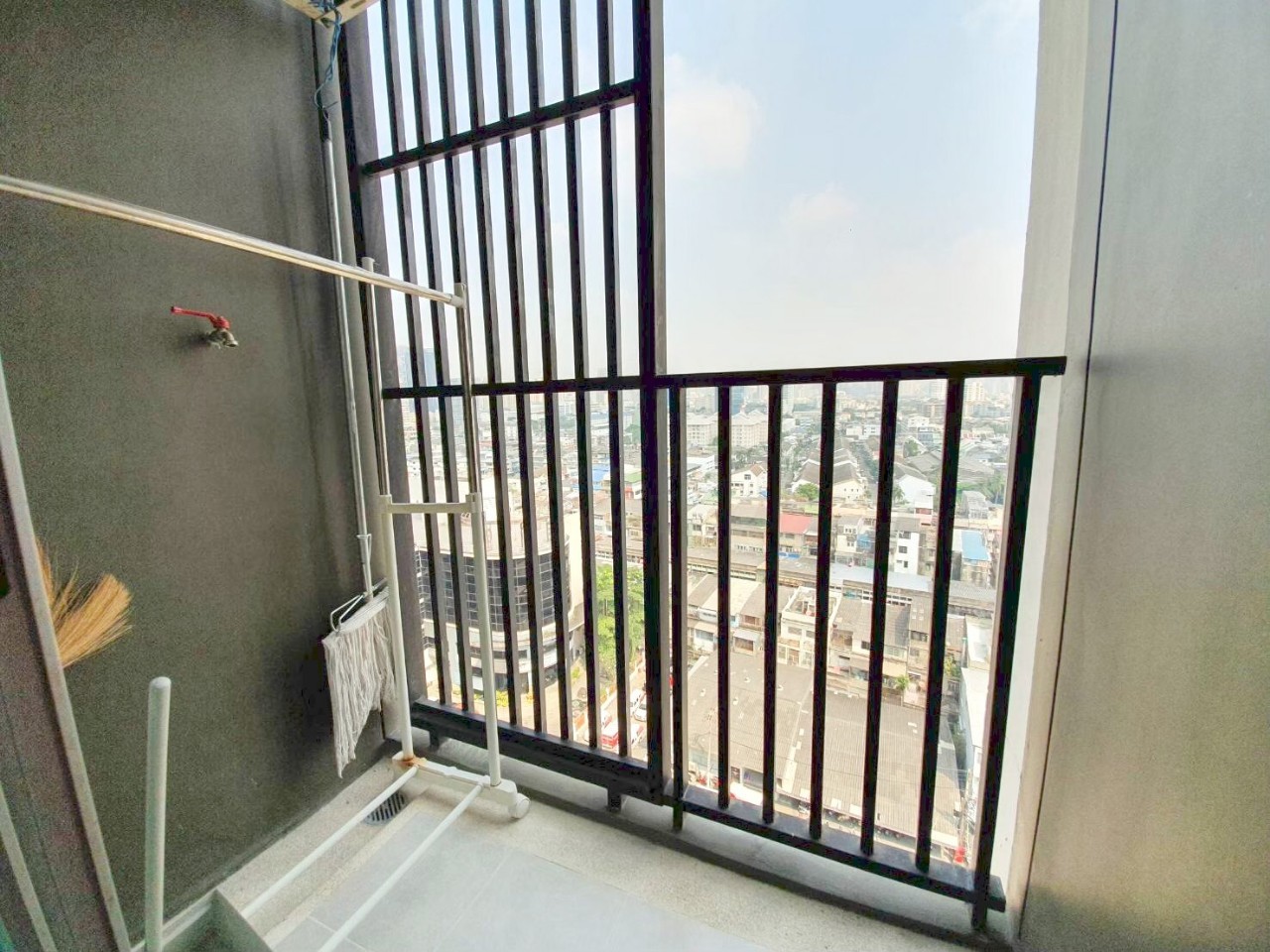 ขาย//ให้เช่า คอนโด ฟิวส์ จันทน์-สาทร Fuse Chan-Sathorn (ตึก A) ห้องสตูดิโอ 26.5 ตรม.