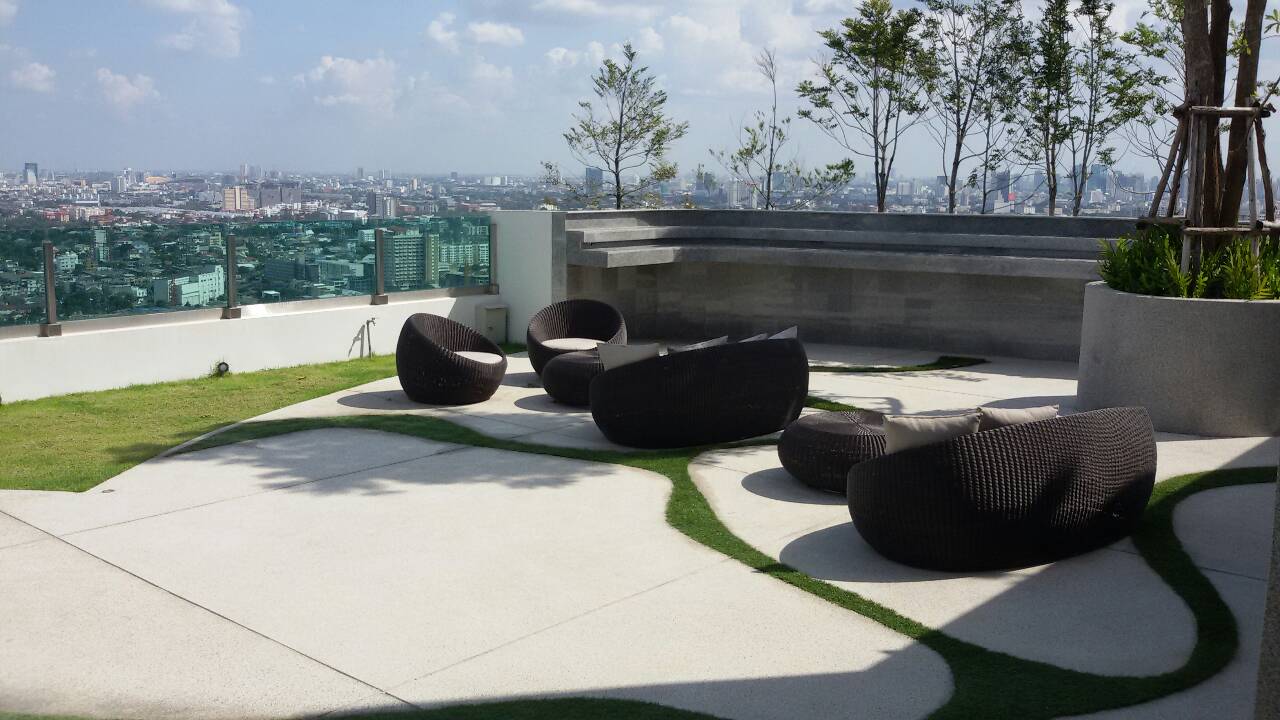 คอมโดให้เช่า Life Ratchadapisek 1 ห้องนอน ราคา 20,000 ต่อเดือน พื้นที่ 39 ตร.ม ชั้น 20 วิว เมือง ทิศ เหนือ พร้อมเฟอร์