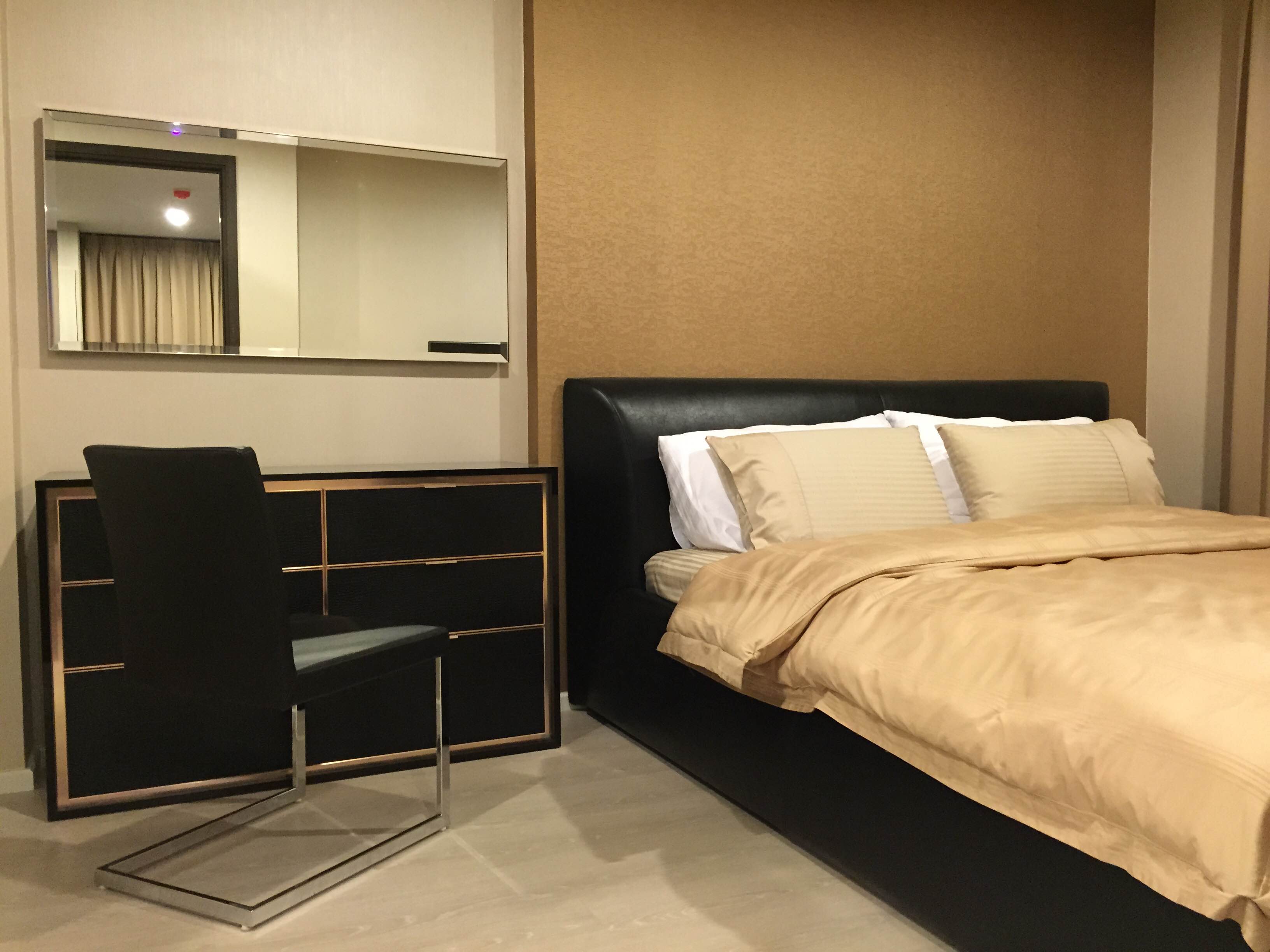 ให้เช่าคอนโด ริทึ่ม สาทร – นราธิวาส RHYTHM Sathorn-Narathiwas