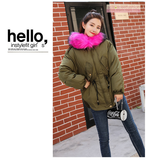 เสื้อกันหนาวฮู้ดดี้ แต่งเฟอร์หนาฟู งานเกรดดีเหมือนแบบ บุนวมหนา อุ่นมาก หิมะก็เอาอยู่ (ถอดขนถอดฮู้ดได้) เขียวฮู้ดชมพู