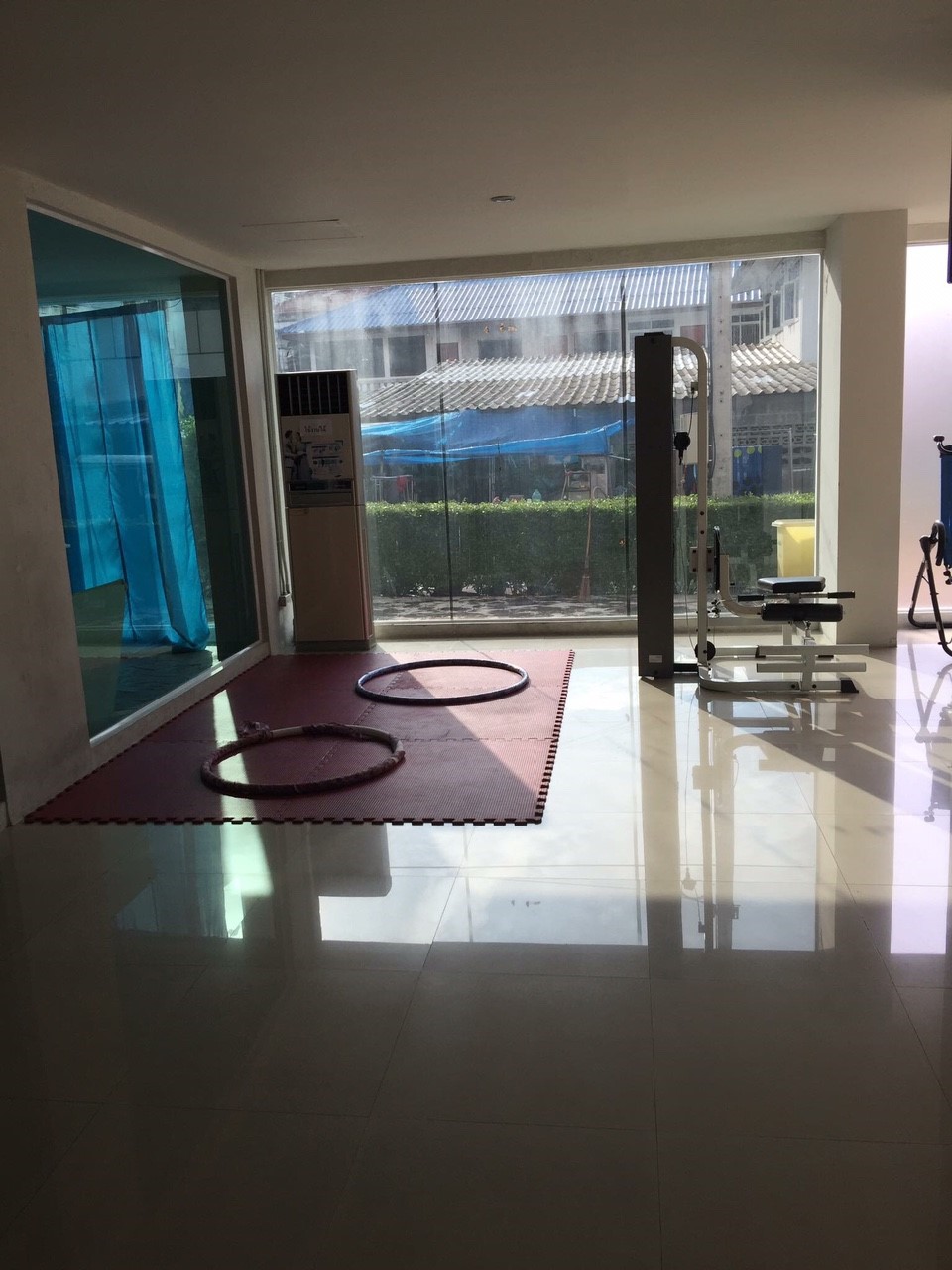 คอนโด แฮปปี้ ลิฟวิ่ง รัชดา 18 Happy Living Ratchada 18 ให้เช่า 2 ห้องนอน 2 ห้องน้ำ 1 ห้องรับแขก 1ห้องครัว เนื้อที่ 67ตรม.