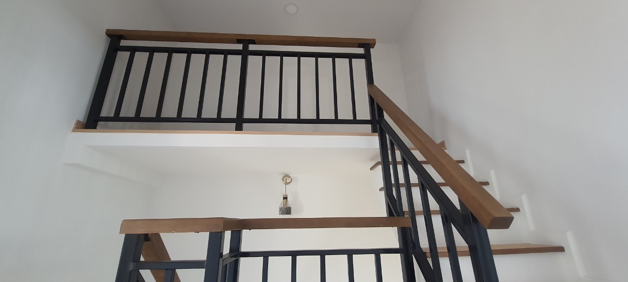 ขายด่วน ซื้อบ้านมีเงินทอน 800,000 บาท ทาวน์เฮ้าส์ไซส์ใหญ่ 2 ชั้น บ้านใหม่มือ 1 หน้ากว้าง 5.7 เมตร พื้นที่ 21 ตร.วา