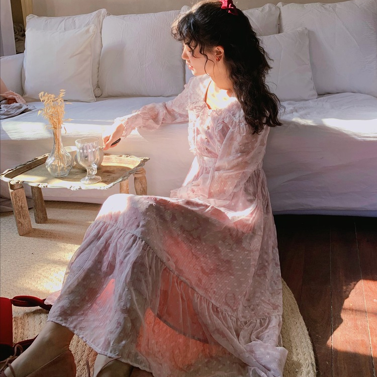 พรีออเดอร์ : เดรสยาวแฟชั่นสไตล์หวานน่ารักๆ สีซากุระแขนยาว