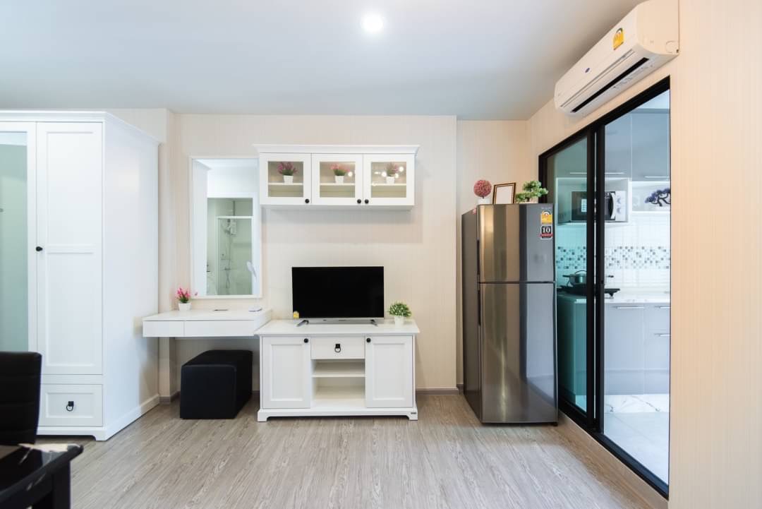 ขาย/ให้เช่าคอนโด Reach Phaholyothin 52 (รีช พหลโยธิน 52) วิวสระว่ายน้ำชั้น 7 อาคาร D ชั้น 7 ห้อง 706 วิวสระว่ายน้ำ ห้องมุม พื้นที่ 30.86 ตรม.