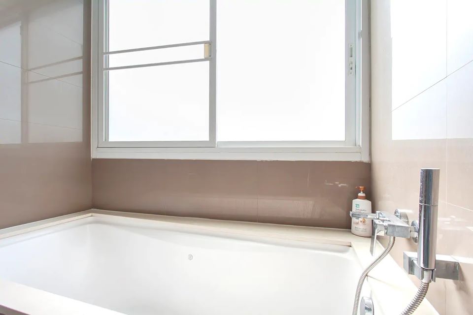 ให้เช่าคอนโด Double Tree Residence (ดับเบิ้ล ทรี เรสซิเด้นซ์) 2 ห้องนอน 3 ห้องน้ำ ขนาด 165 ตรม