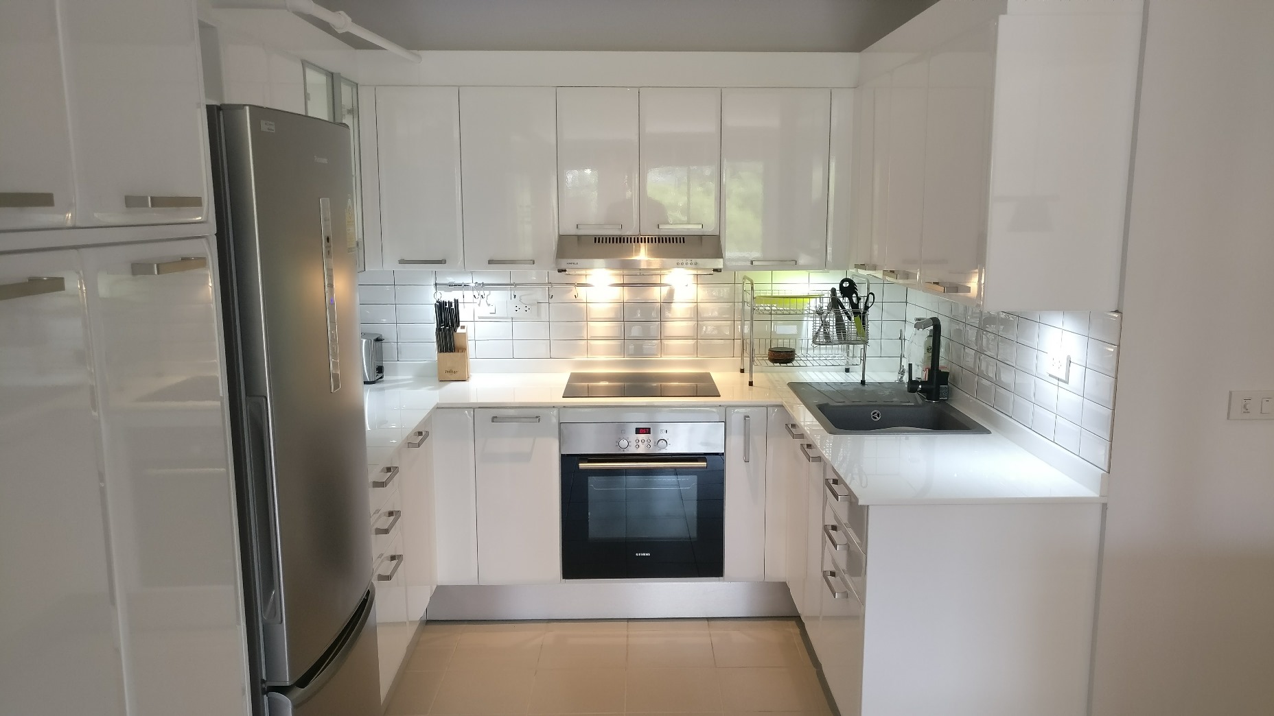 ให้เช่าคอนโด Raintree Villa (เรนทรี วิลล่า) 2 ห้องนอน 1 ห้องน้ำ ขนาด 75 ตรม ชั้น 4 อาคาร A ห้องมุม