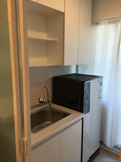 ให้เช่า Lumpini Place Rama 9 - Ratchada ลุมพินี เพลส พระราม 9 แบบ 1 ห้องนอน 1 ห้องน้ำ 1 ห้องครัว ค่าเช่า 18,000 บาท/เดือน